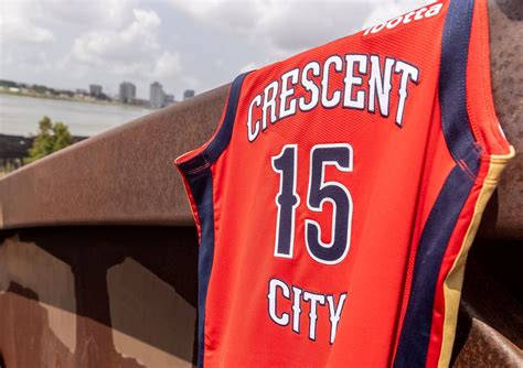 pelicans crescent city jersey