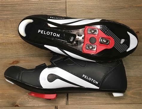 peloton cycling shoes fit