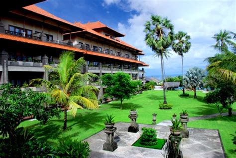 peninsula beach resort bali indonesia