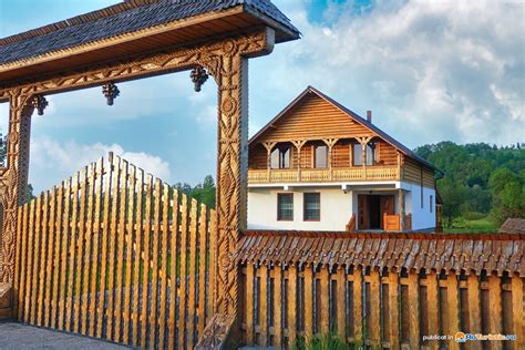 pensiunea acasa in maramures