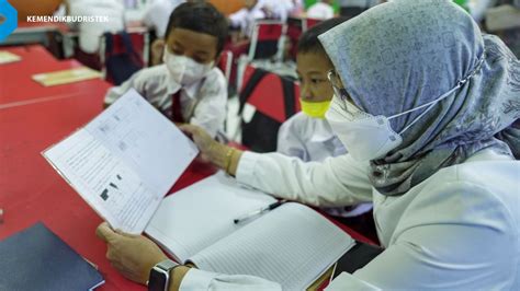 penyebab krisis pendidikan di indonesia