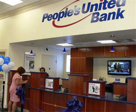 people's united bank branches