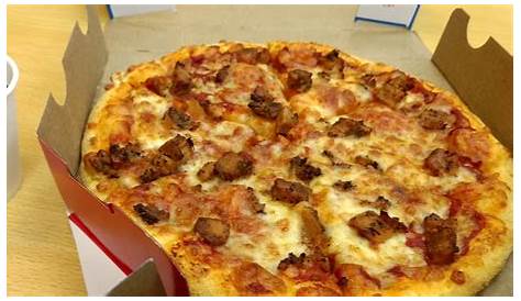 Pepper Barbecue Chicken Pizza Dominos Review The All New Delhi Delites