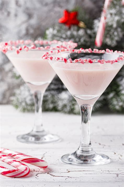 peppermint martini with peppermint vodka