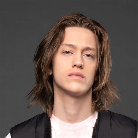 percy hynes white(00)