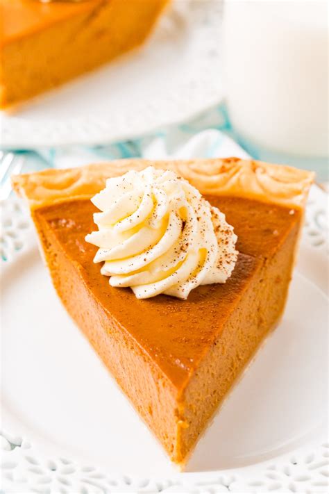 This Pumpkin Pie Recipe is perfect for fall and Thanksgiving! A smooth