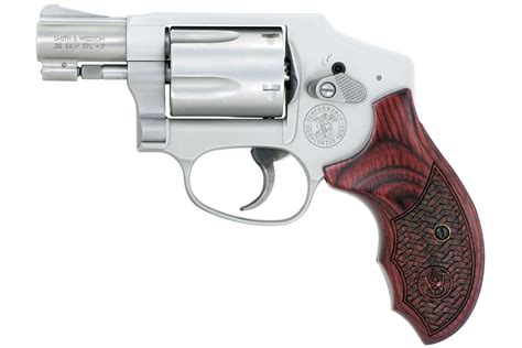 Performance Center Pro Series Model 642 Smith Wesson
