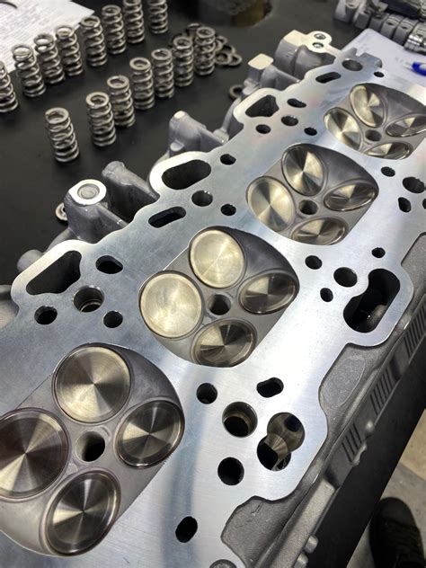 Performance Cylinder Head Service
