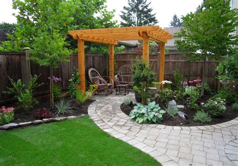 Pergolas For Small Backyards