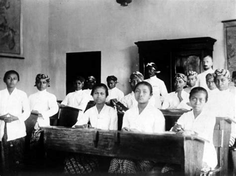 perkembangan pendidikan di indonesia pada masa kolonial belanda