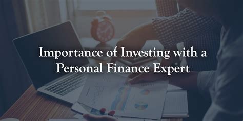personal finance expert