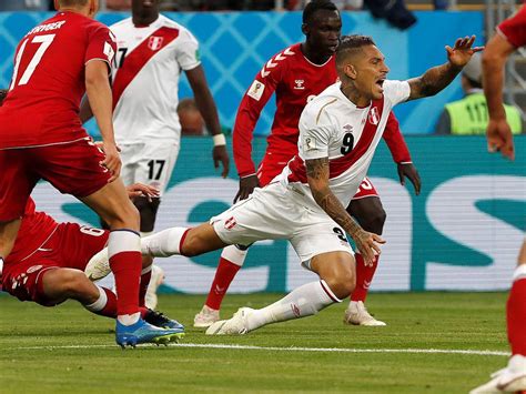 peru vs dinamarca 2018