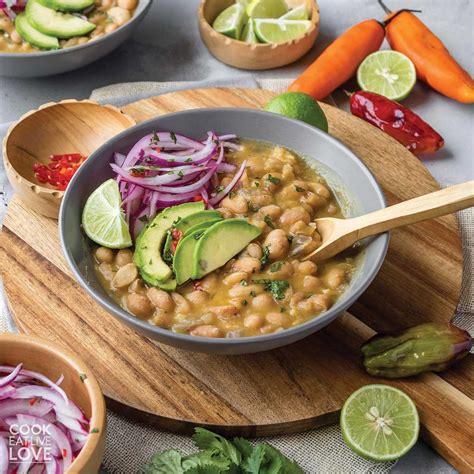 peruvian dishes with beans