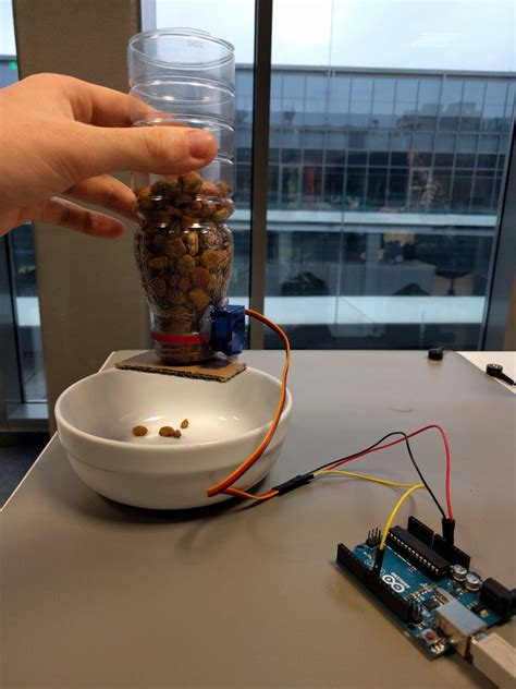 Pet Feeder Automatic Arduino