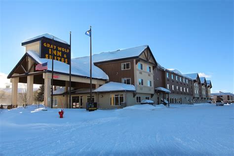 pet friendly hotels in west yellowstone mt