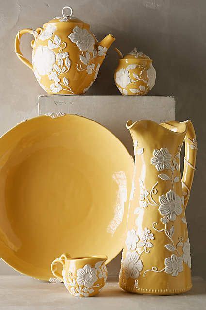 Petal Vines Serveware