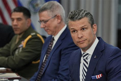 pete hegseth group chat