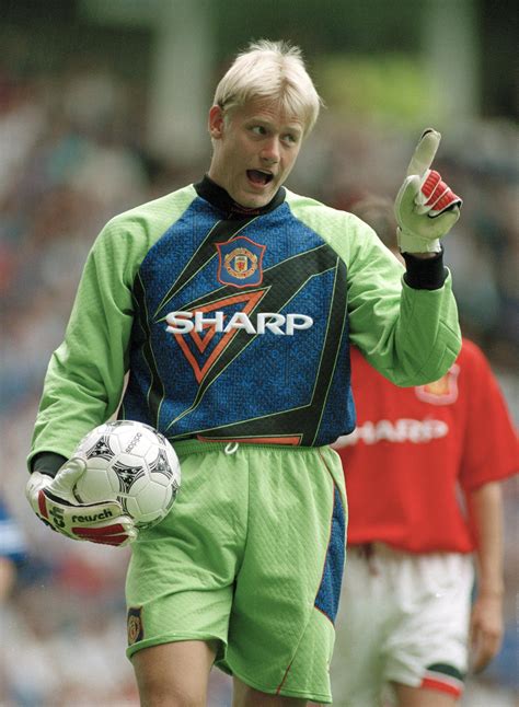 peter schmeichel teams played for