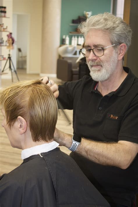 Peter SCHU Professor (Associate) Prof. Dr. rer. nat