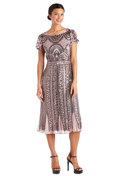 Best wedding dresses for petite brides