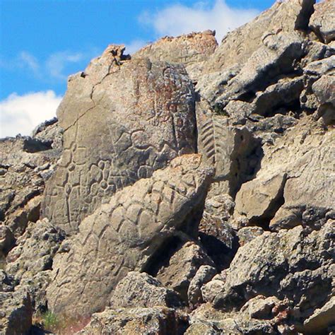 petroglyphs in the nevada