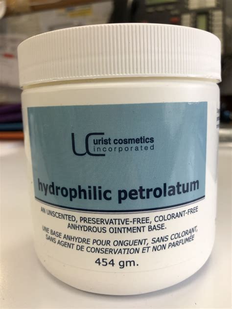 petrolatum vs mineral oil