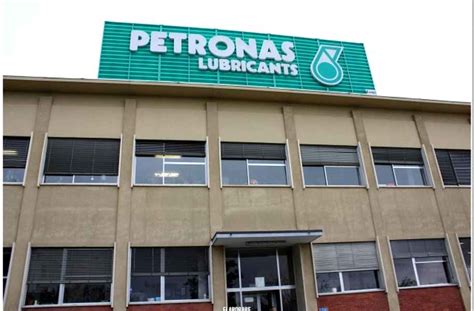 petronas lubricants italy