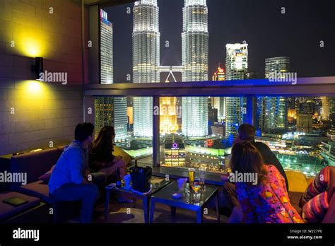 petronas towers sky bar