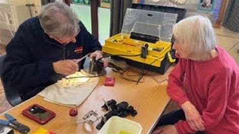 petts wood repair cafe