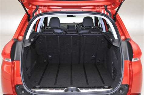 peugeot 2008 boot space