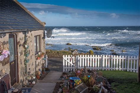 Pew with a View Sea Front Cottages, Sandhaven Self Catering