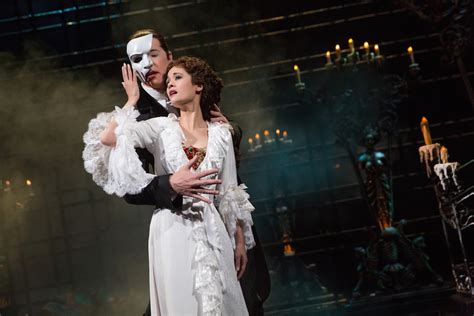 phantom of the opera musical in french