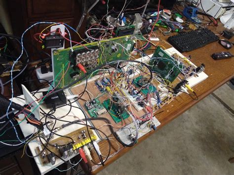 Phase Locked Loop Synthesizer