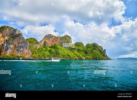 phi phi islands scenery