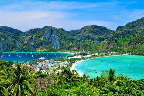 Topics Phi Phi Viewpoint 3