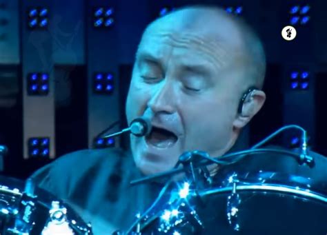 Phil Collins Live Crowd
