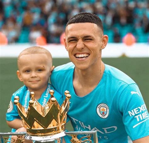 phil foden son mother