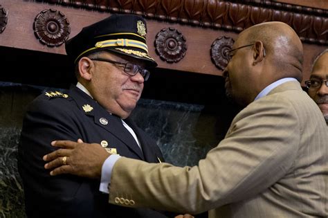 philadelphia police chief resigns