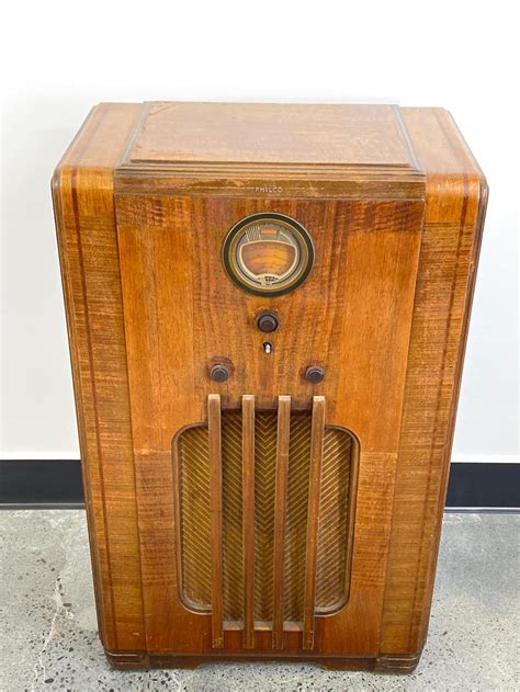 philco tube radio models