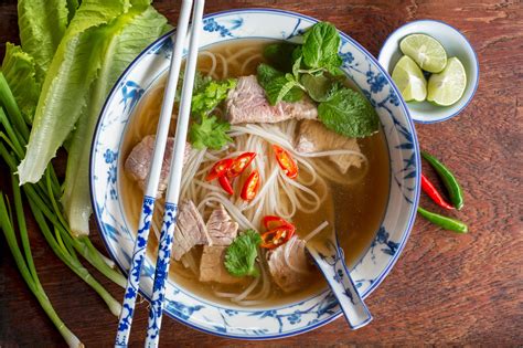 pho vietnamese food