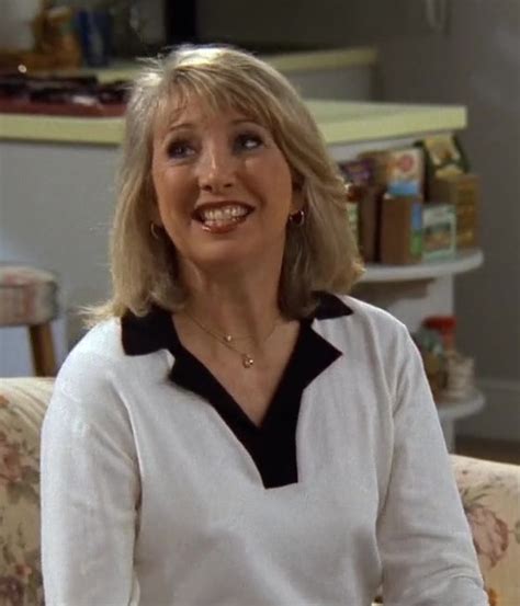 phoebe's mom in friends