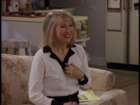 phoebe's mother on friends