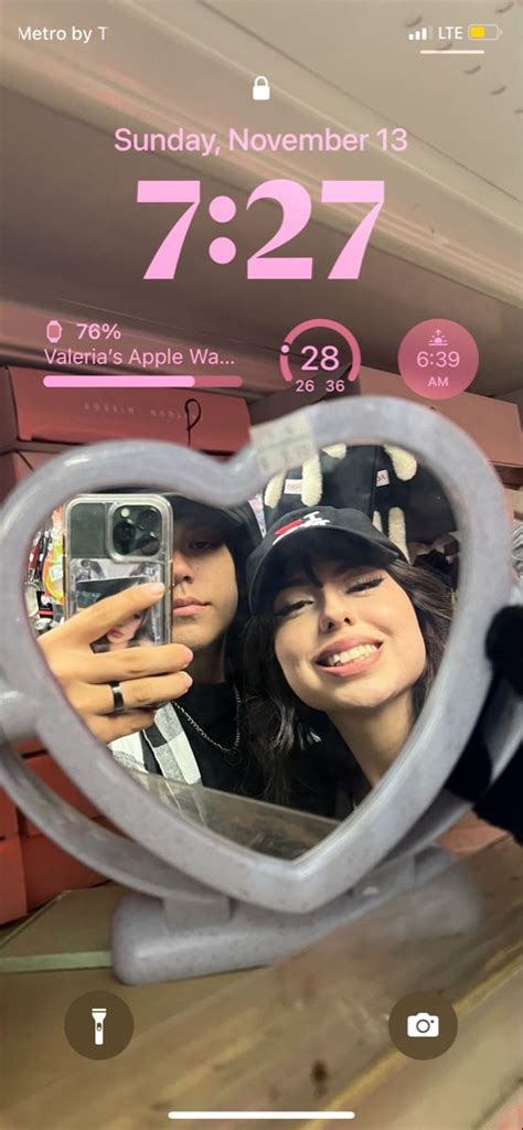 Phone Screen Ideas For Couples