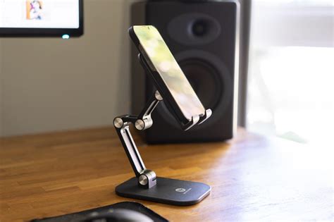 Phone Stand Desk Setup