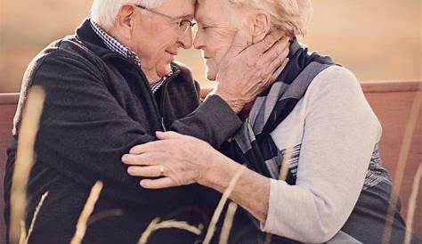 Photo Poses For Elderly Couple Russian grapher Captures Beautiful To Show That