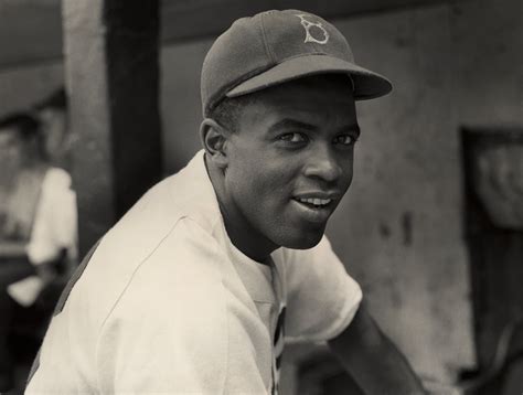 photo of jackie robinson