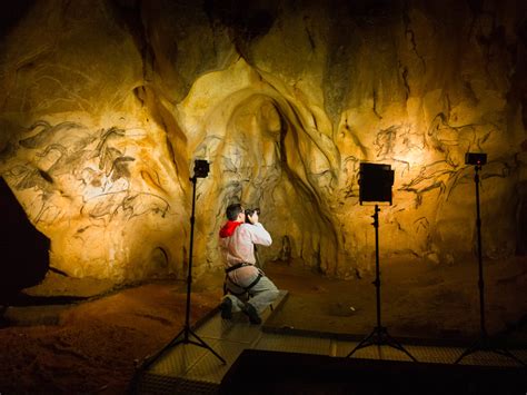 photographing cave