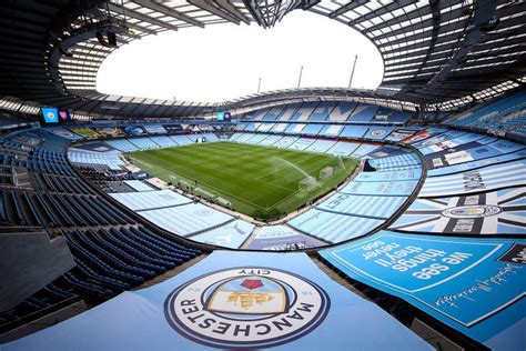 photos of the etihad stadium