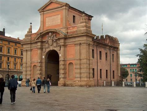 piazza 11 settembre bologna