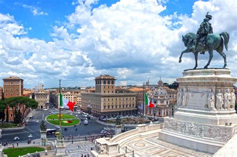 piazza venezia roma storia